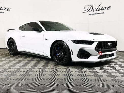Used 2024 Ford Mustang GT Premium w/ GT Performance Package RWD image 1