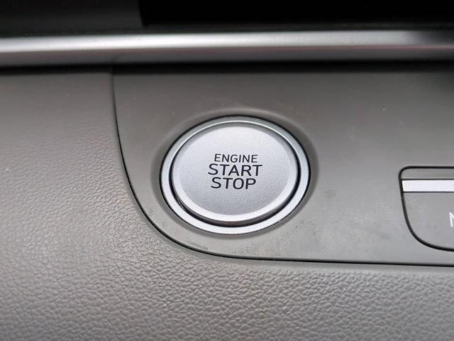Used 2023 Hyundai Elantra SEL w/ Convenience Package FWD image 26