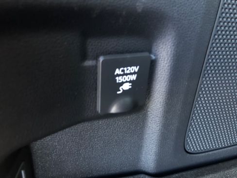 Used 2021 Toyota Highlander Platinum AWD/4WD image 27