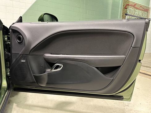 Used 2018 Dodge Challenger R/T Scat Pack RWD image 8