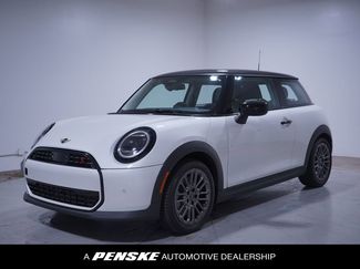 Used 2025 MINI Cooper S video 1
