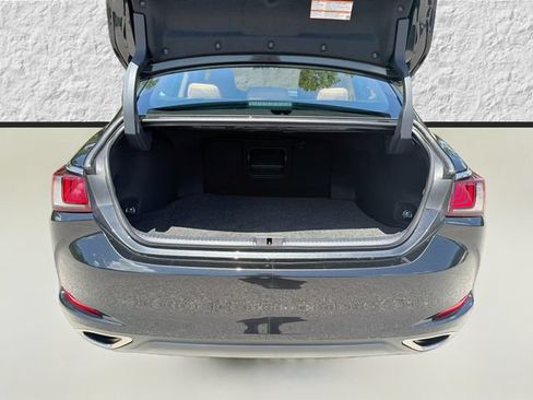 Used 2025 Lexus ES 350 w/ Premium Package FWD image 12