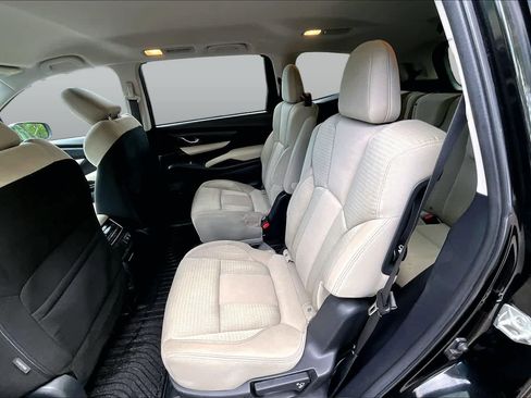 Used 2019 Subaru Ascent Premium AWD/4WD image 19