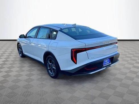Used 2025 Kia K4 FWD image 5