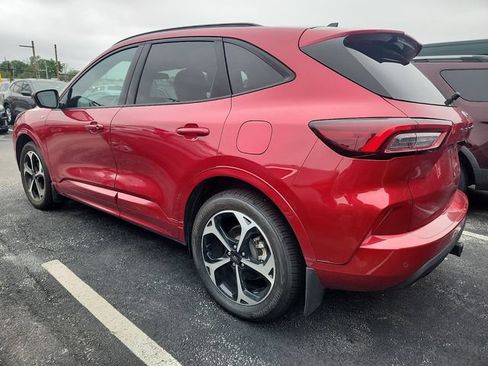 Used 2023 Ford Escape ST-Line Select w/ Tech Pack #2 AWD/4WD image 4
