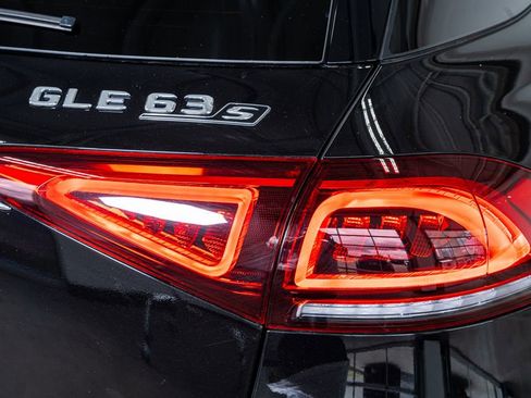 Used 2023 Mercedes-Benz GLE 63 AMG S image 30