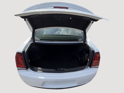 Used 2022 Chrysler 300 S w/ Comfort Group RWD image 27