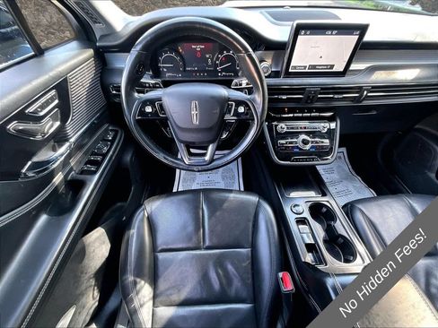 Used 2022 Lincoln Corsair AWD w/ Premium Package image 5