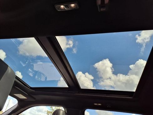 Used 2021 Ford F150 Lariat w/ Equipment Group 502A High image 21