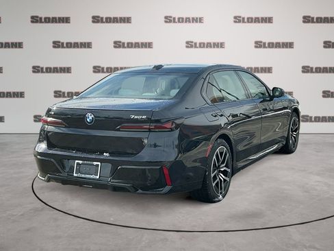 New 2026 BMW 750e xDrive w/ Premium Package AWD/4WD image 5