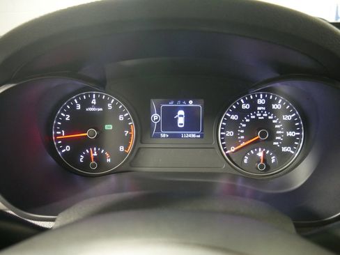 Used 2018 Kia Optima S image 22