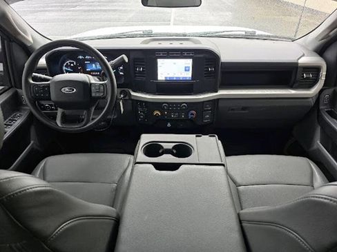 Used 2023 Ford F250 XL w/ FX4 Off-Road Package AWD/4WD image 13