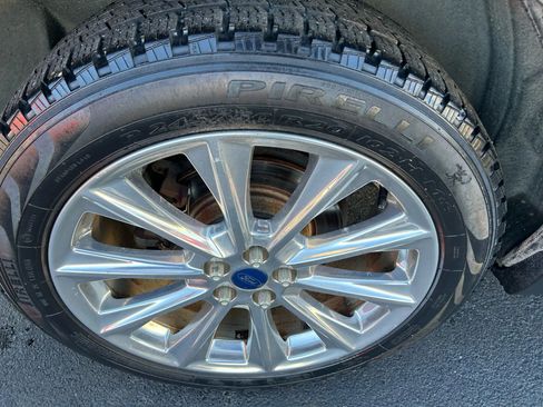 Used 2017 Ford Edge Titanium w/ Equipment Group 301A image 39