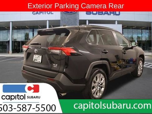 Used 2021 Toyota RAV4 XLE Premium AWD/4WD image 4