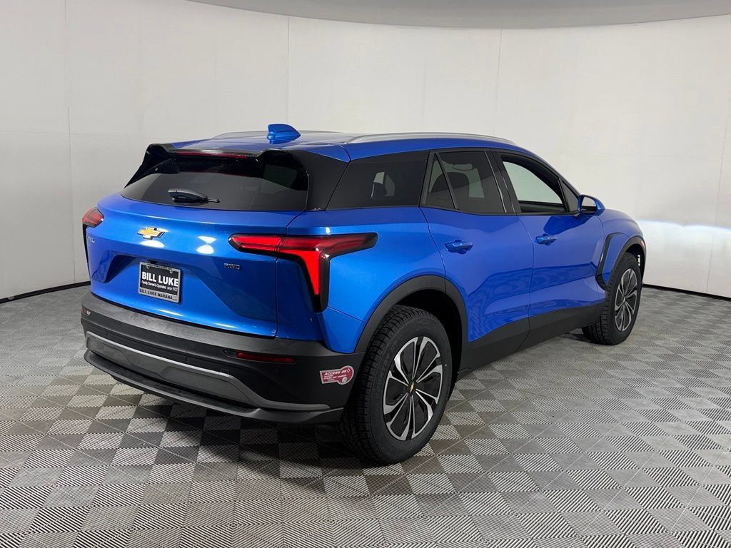 Used 2024 Chevrolet Blazer EV LT AWD/4WD image 8