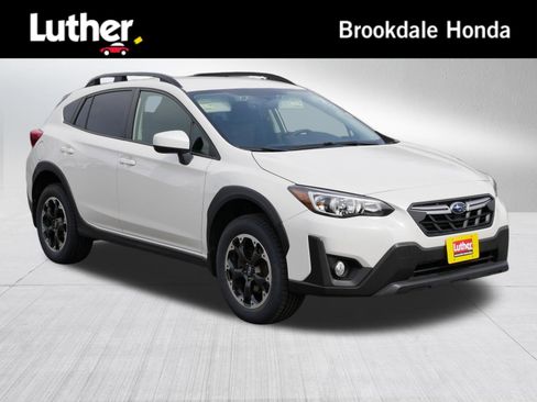 Used 2021 Subaru Crosstrek 2.0i Premium w/ Popular Package #2 AWD/4WD image 1