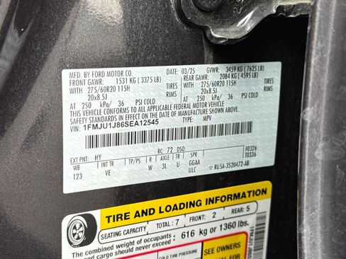 Certified 2025 Ford Expedition Active image 31