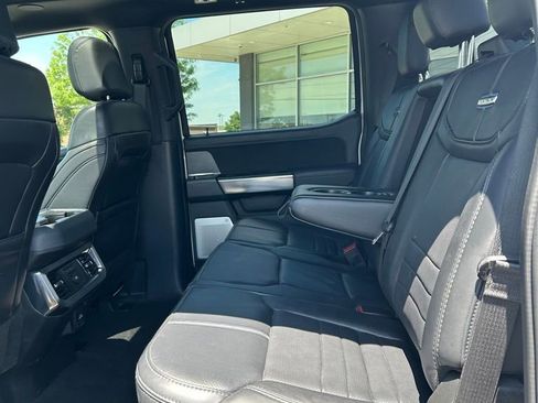 Used 2025 Ford F250 Platinum AWD/4WD image 28