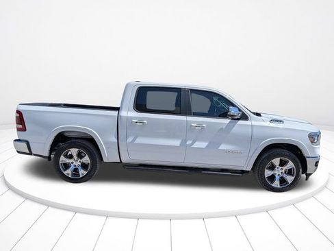 Used 2022 RAM 1500 Laramie AWD/4WD image 3