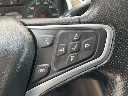 Used 2022 Chevrolet Malibu LT FWD image 11