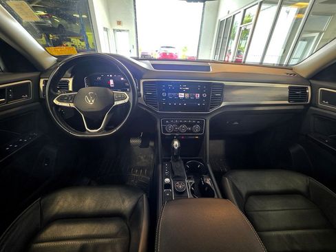 Used 2021 Volkswagen Atlas SEL Premium AWD/4WD image 16