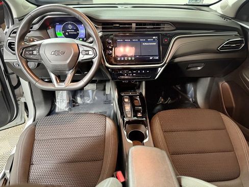Used 2023 Chevrolet Bolt EUV LT FWD image 11