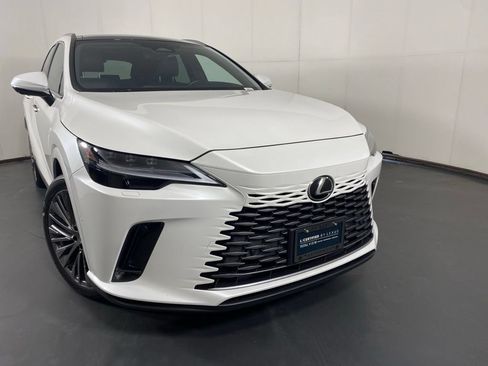 Used 2024 Lexus RX 450h AWD w/ Convenience Package image 3