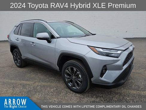 Used 2024 Toyota RAV4 XLE Premium w/ Weather Package AWD/4WD image 1