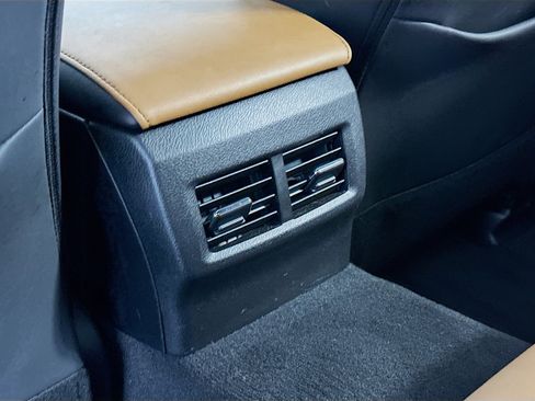 Used 2023 Lexus IS 300 w/ Comfort Package image 28