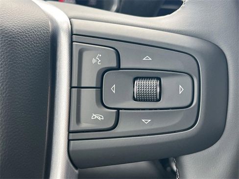 New 2026 GMC Sierra 1500 Elevation image 14