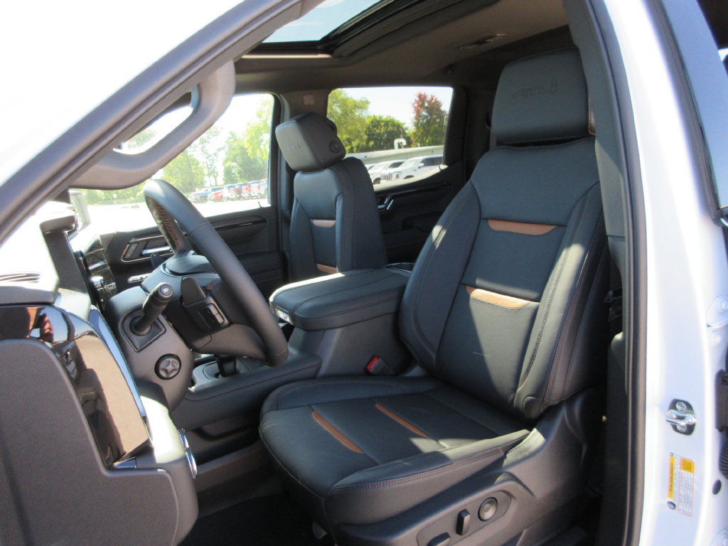 New 2026 GMC Sierra 1500 AT4 w/ AT4 Premium Package AWD/4WD image 14