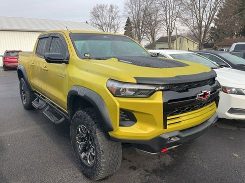 Certified 2024 Chevrolet Colorado ZR2 w/ Technology Package image 2