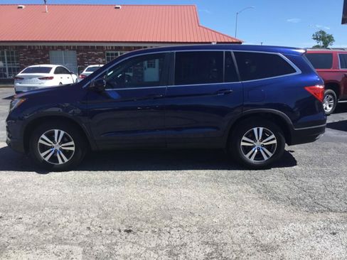 Used 2016 Honda Pilot EX image 4