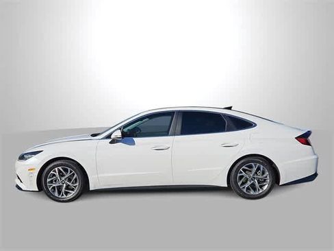 Certified 2023 Hyundai Sonata SEL w/ Convenience Package image 5