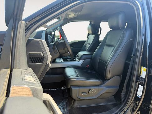 Used 2019 Ford F350 Lariat w/ Lariat Ultimate Package AWD/4WD image 7