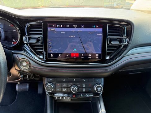 Used 2023 Dodge Durango GT AWD/4WD image 20