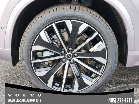 New 2026 Volvo XC90 B6 Plus w/ Protection Package Premier image 11