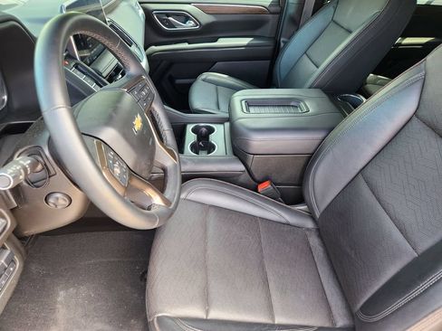 Used 2024 Chevrolet Tahoe High Country AWD/4WD image 11