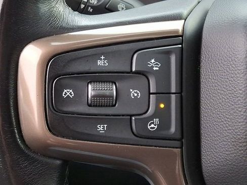 Used 2022 Chevrolet Silverado 1500 High Country w/ Technology Package image 22