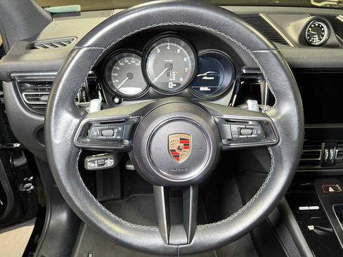 Used 2024 Porsche Macan image 52