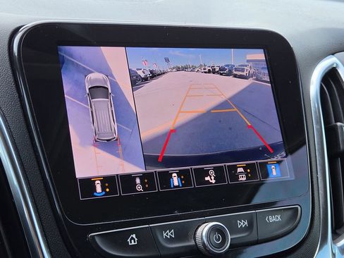 Used 2022 Chevrolet Equinox Premier FWD image 20