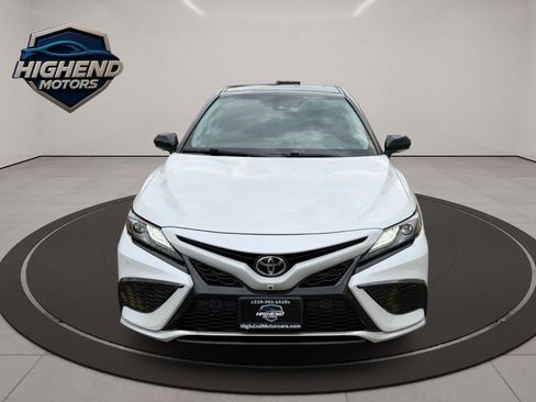 Used 2021 Toyota Camry XSE w/ Navigation Package image 10