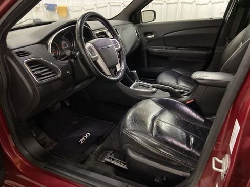 Used 2012 Chrysler 200 Limited w/ Sun/Sound Group FWD image 27