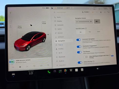 Used 2025 Tesla Model 3 Long Range AWD/4WD image 61