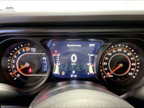 New 2026 Jeep Gladiator Mojave image 15