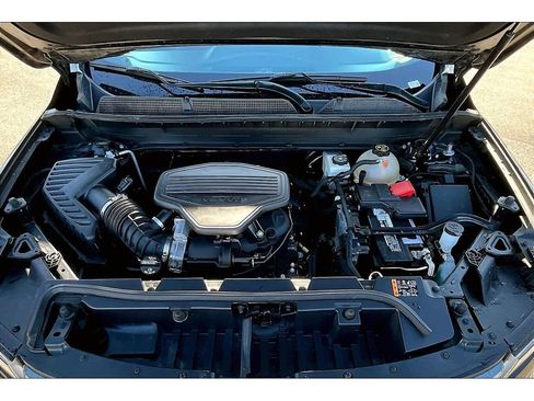 Used 2020 GMC Acadia AT4 image 28