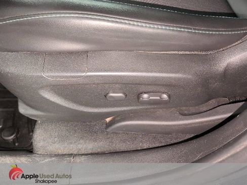 Used 2016 Chevrolet Trax LT w/ LT Sun and Sound Package image 14