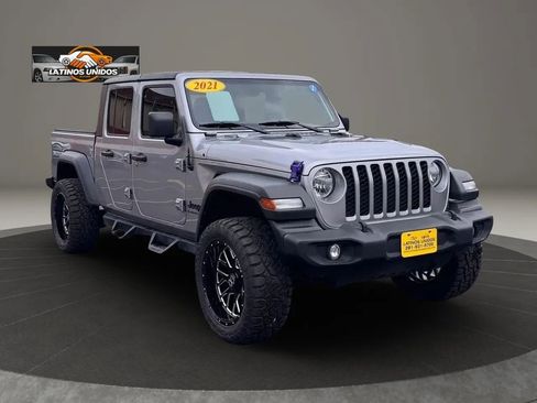 Used 2020 Jeep Gladiator Sport w/ Quick Order Package 24S AWD/4WD image 1