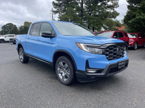 New 2025 Honda Ridgeline TrailSport image 4