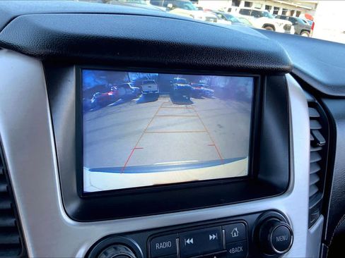 Used 2018 GMC Yukon SLT w/ Premium Edition image 27